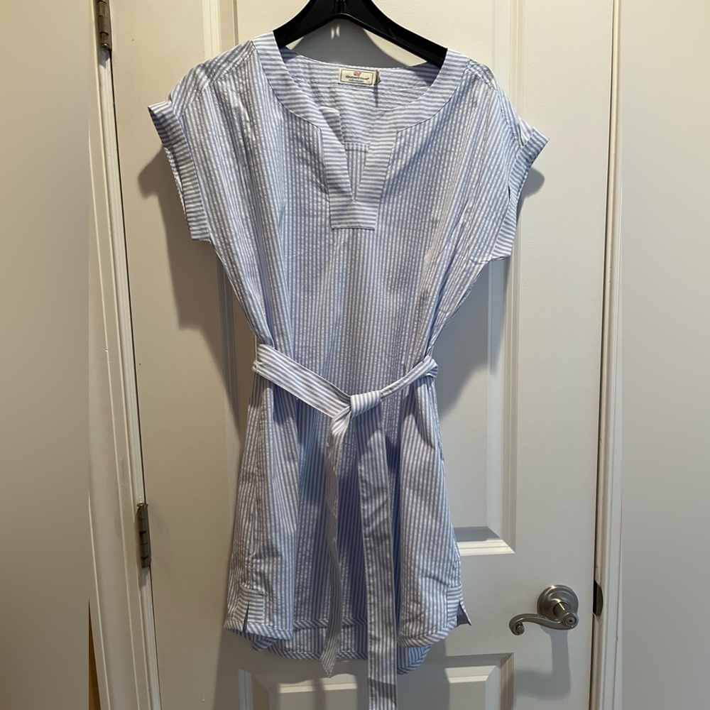 NWOT Vineyard Vines Performance Seersucker UPF Striped Harbor Tunic Dress Size M